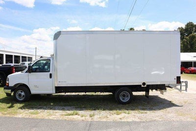 2025 Chevrolet Express Cutaway 4500 2WT