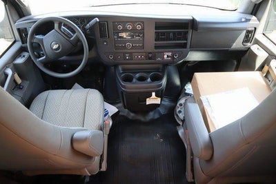 2025 Chevrolet Express Cutaway 4500 2WT