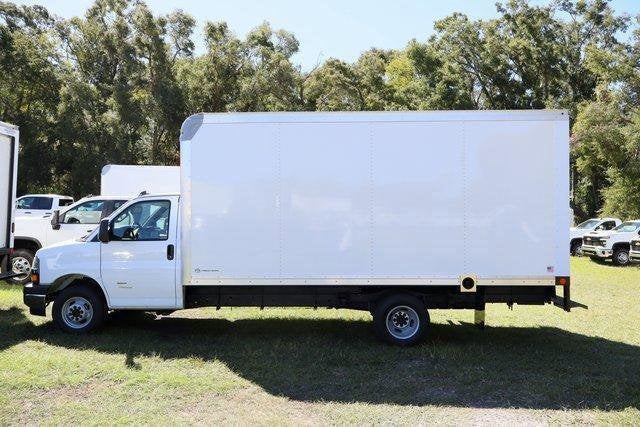 2025 Chevrolet Express Cutaway 4500 2WT