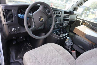 2025 Chevrolet Express Cutaway 4500 2WT