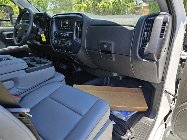 2024 Chevrolet Silverado 4500 HD Work Truck