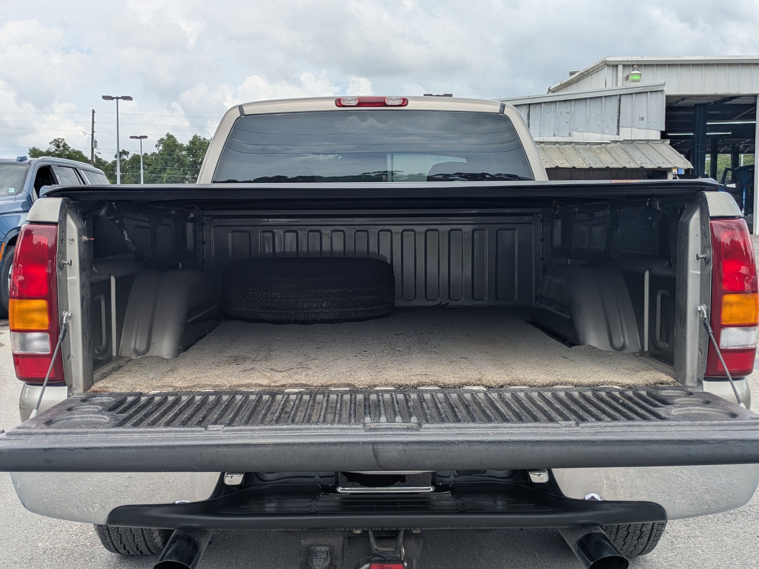 2002 Chevrolet Silverado 1500 LS
