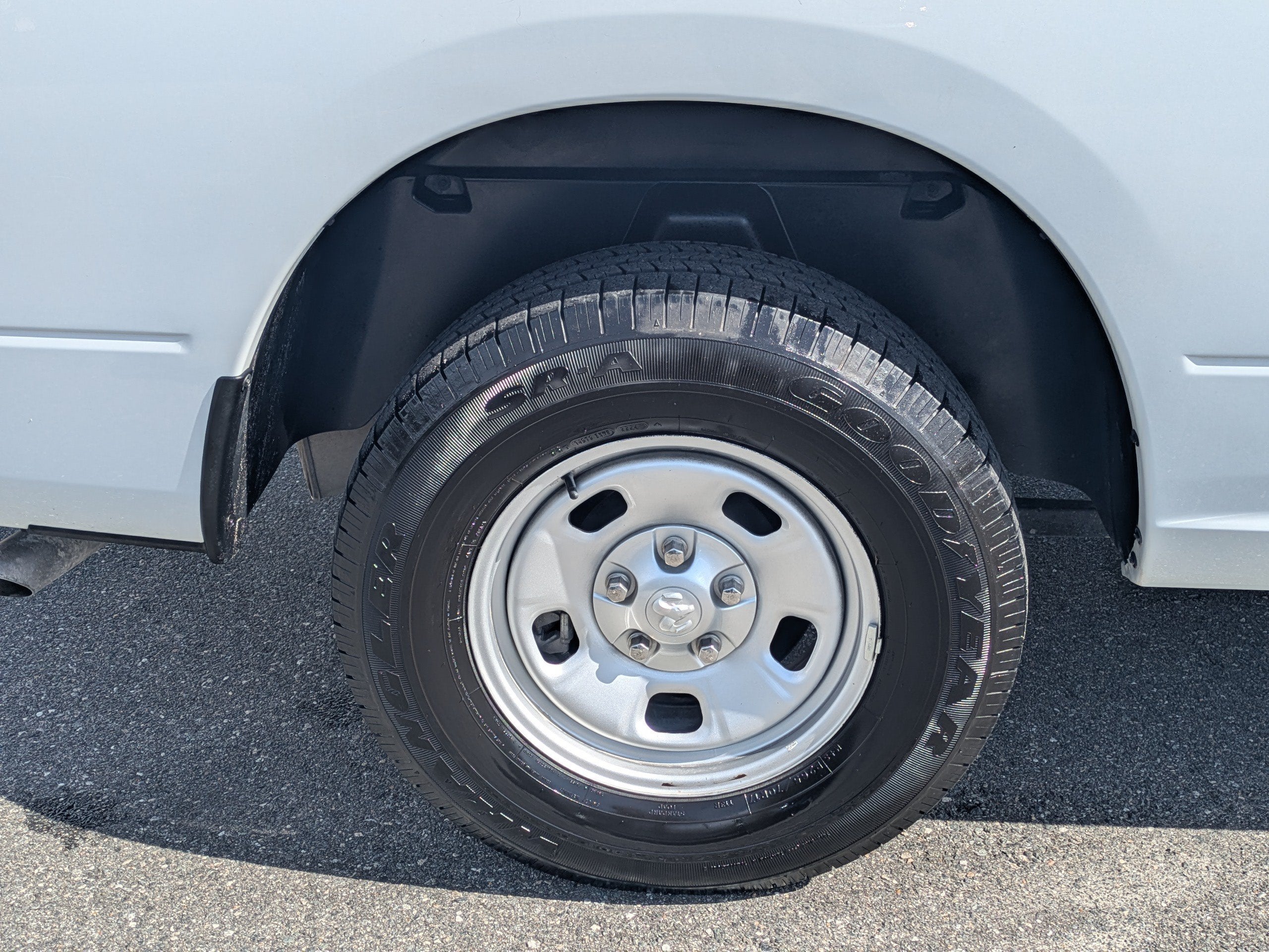 2023 RAM 1500 Classic Tradesman Regular Cab 4x2 8' Box