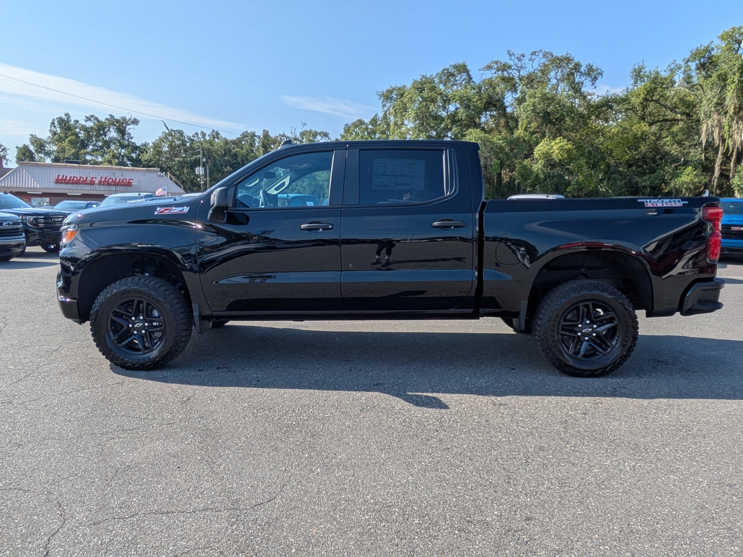 2026 Chevrolet Silverado 1500 Custom Trail Boss