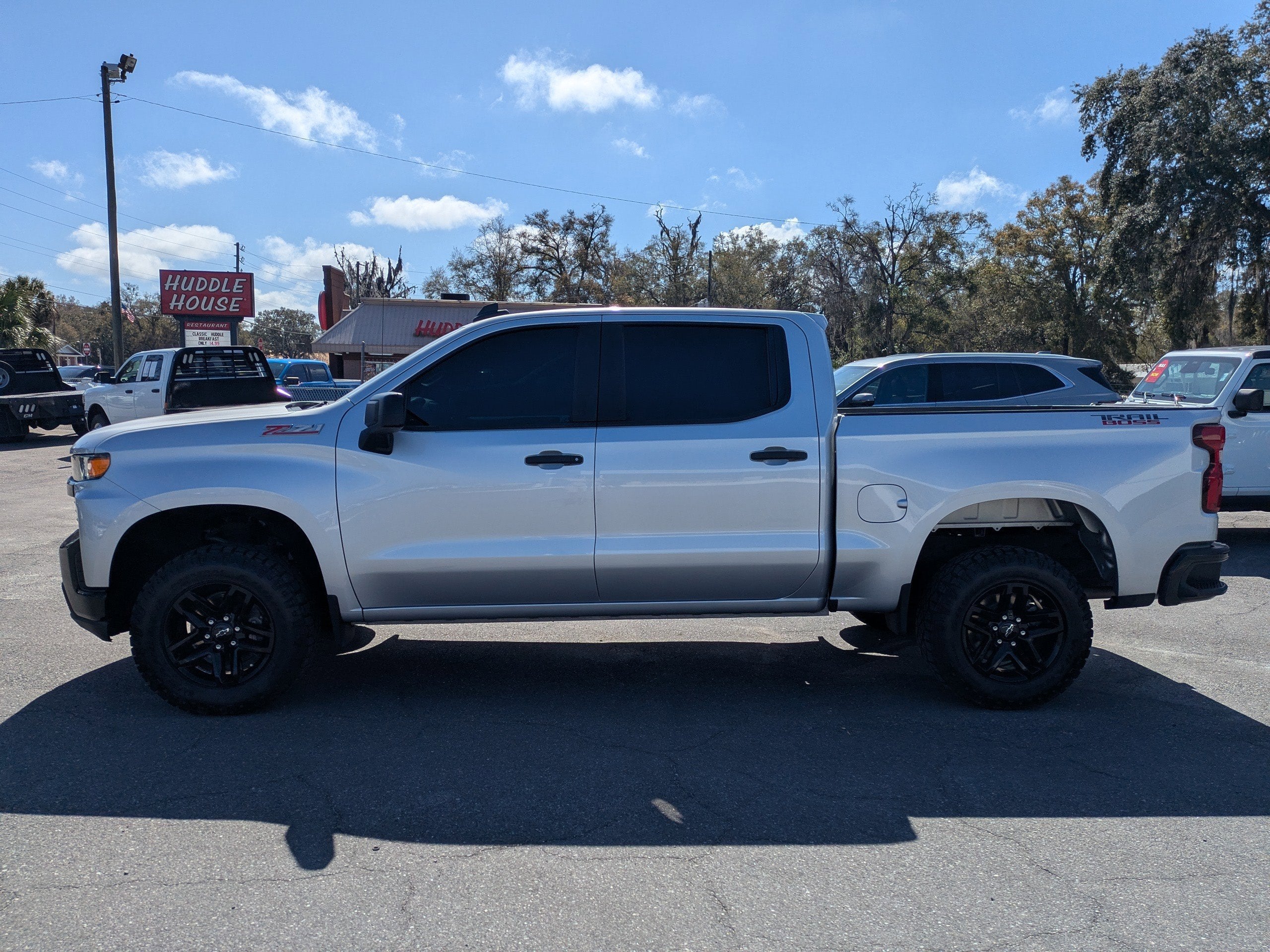 2021 Chevrolet Silverado 1500 Custom Trail Boss
