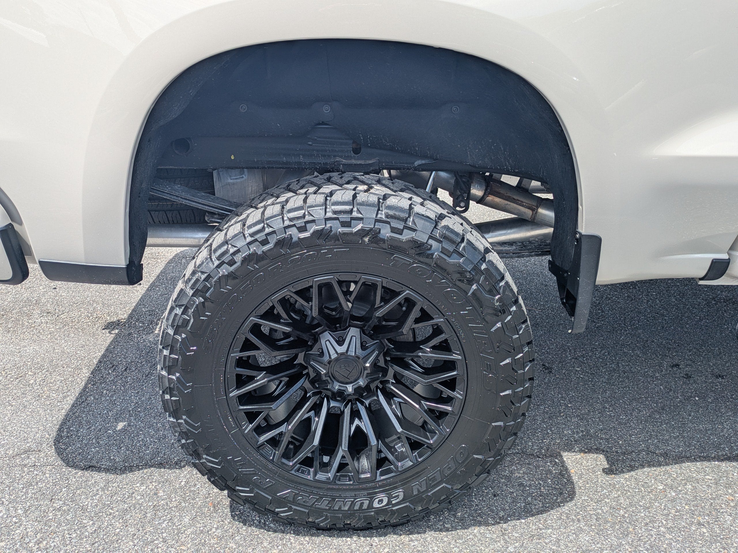 2026 Chevrolet Silverado 1500 RST - Photo 11
