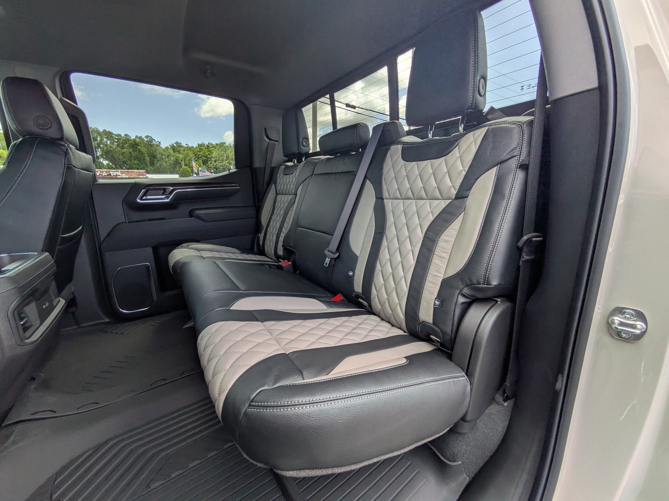 2026 Chevrolet Silverado 1500 RST - Photo 14