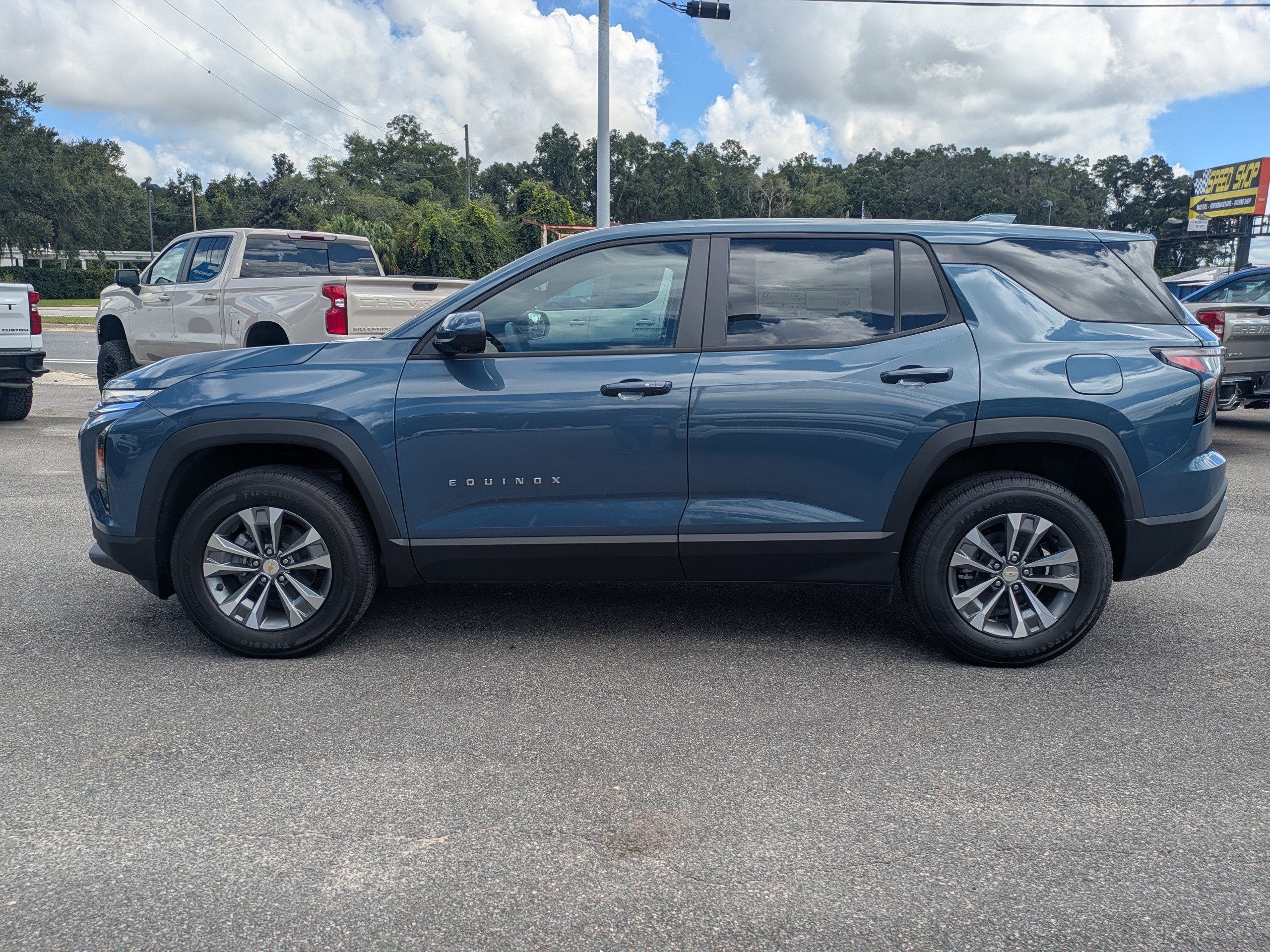 2027 Chevrolet Equinox LT
