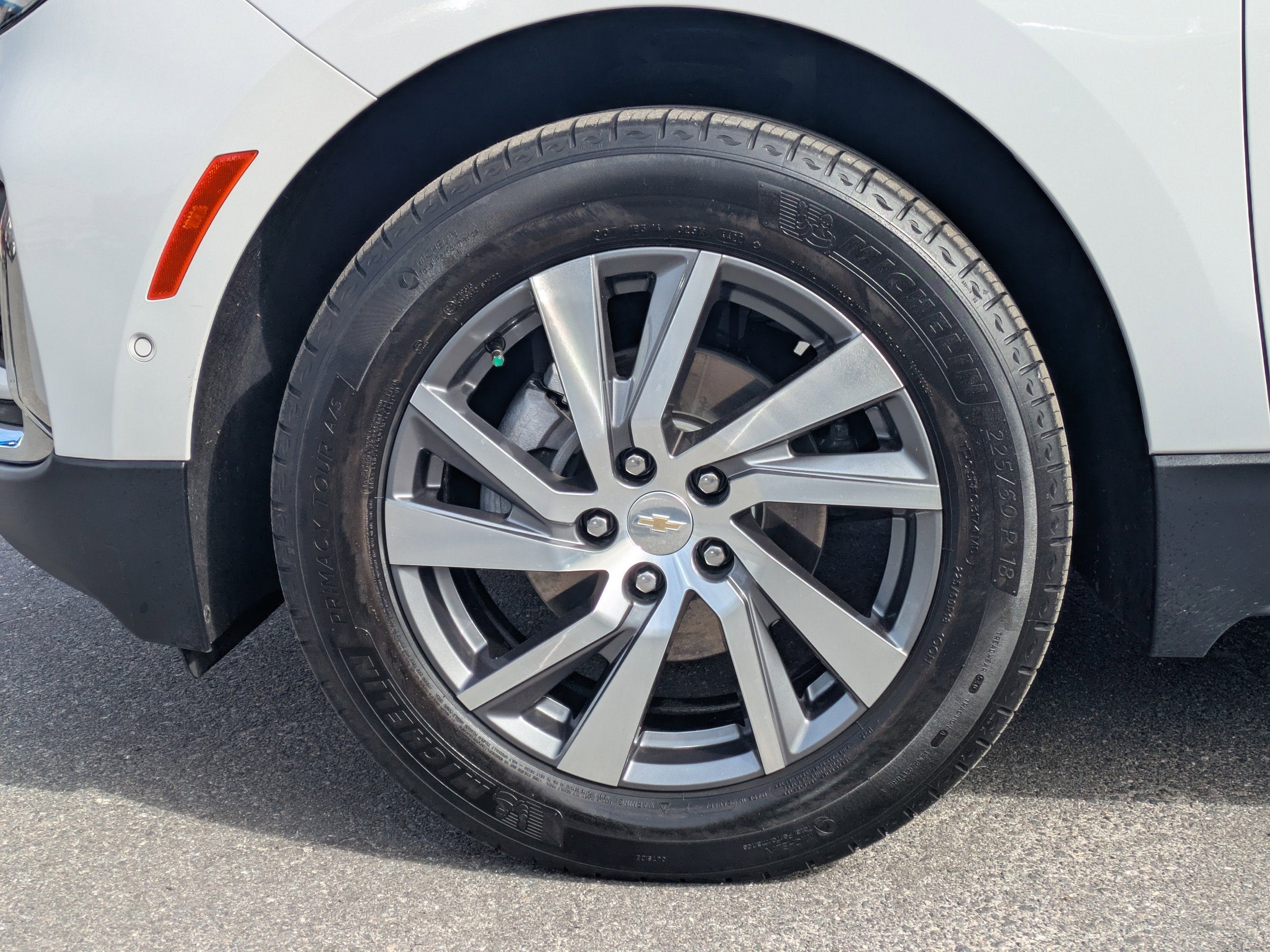 2023 Chevrolet Equinox Premier