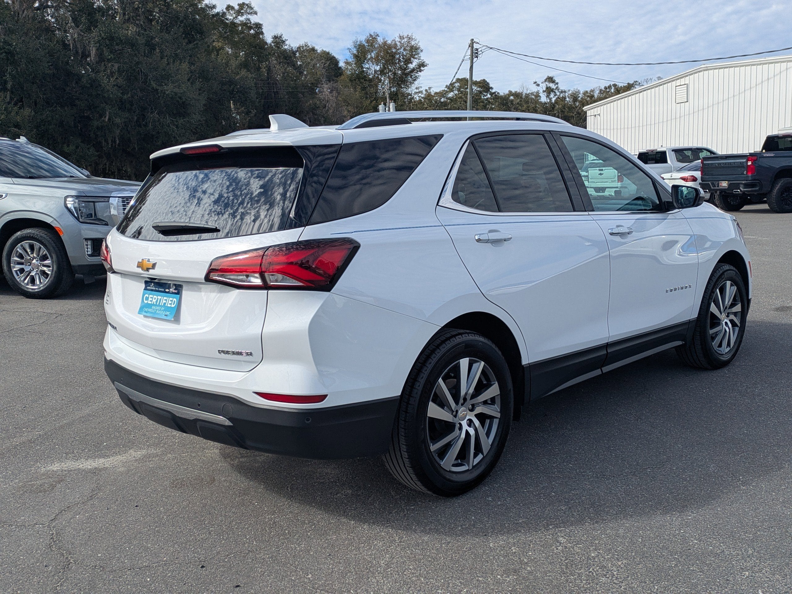 2023 Chevrolet Equinox Premier