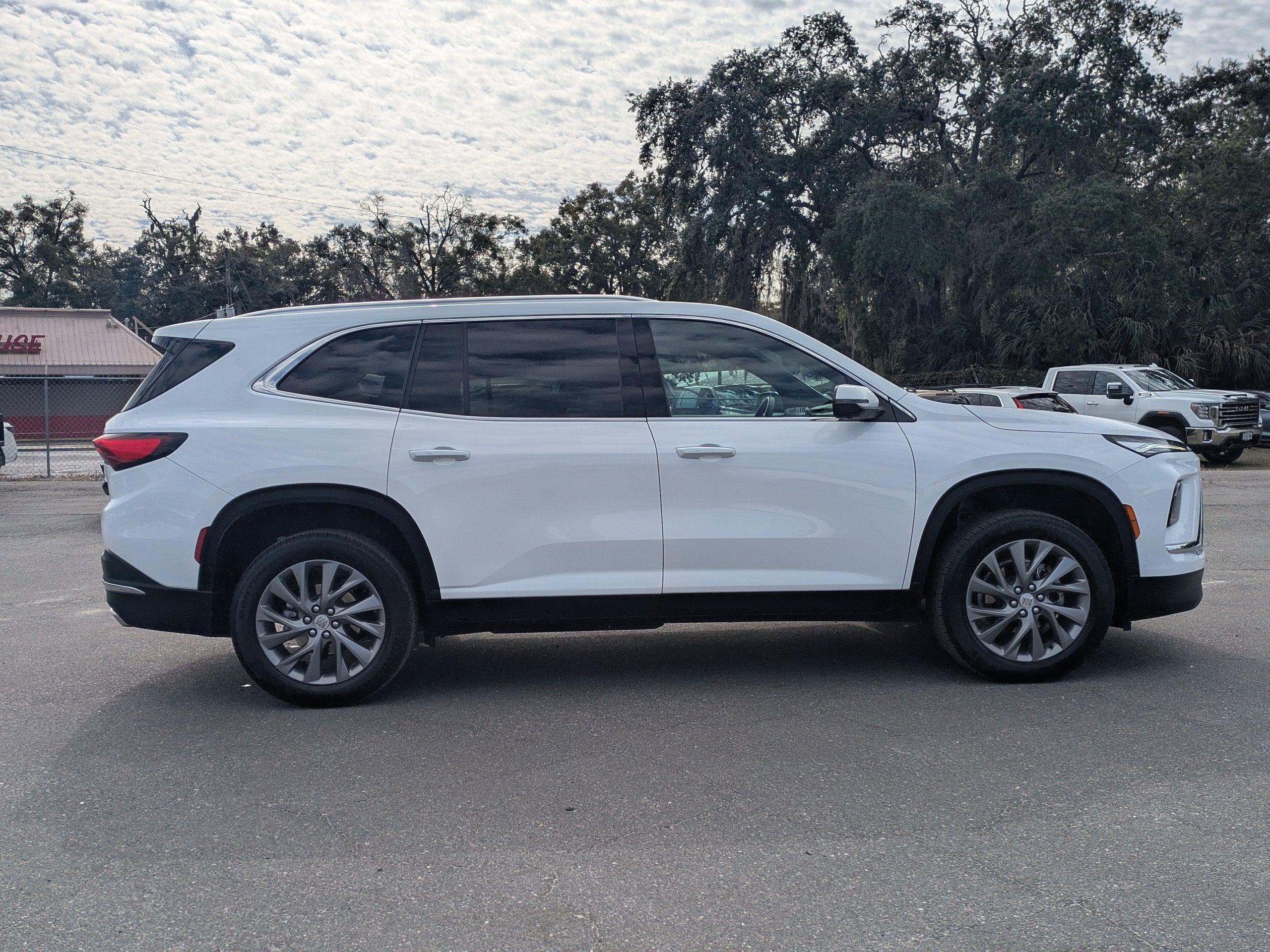 2025 Buick Enclave Preferred