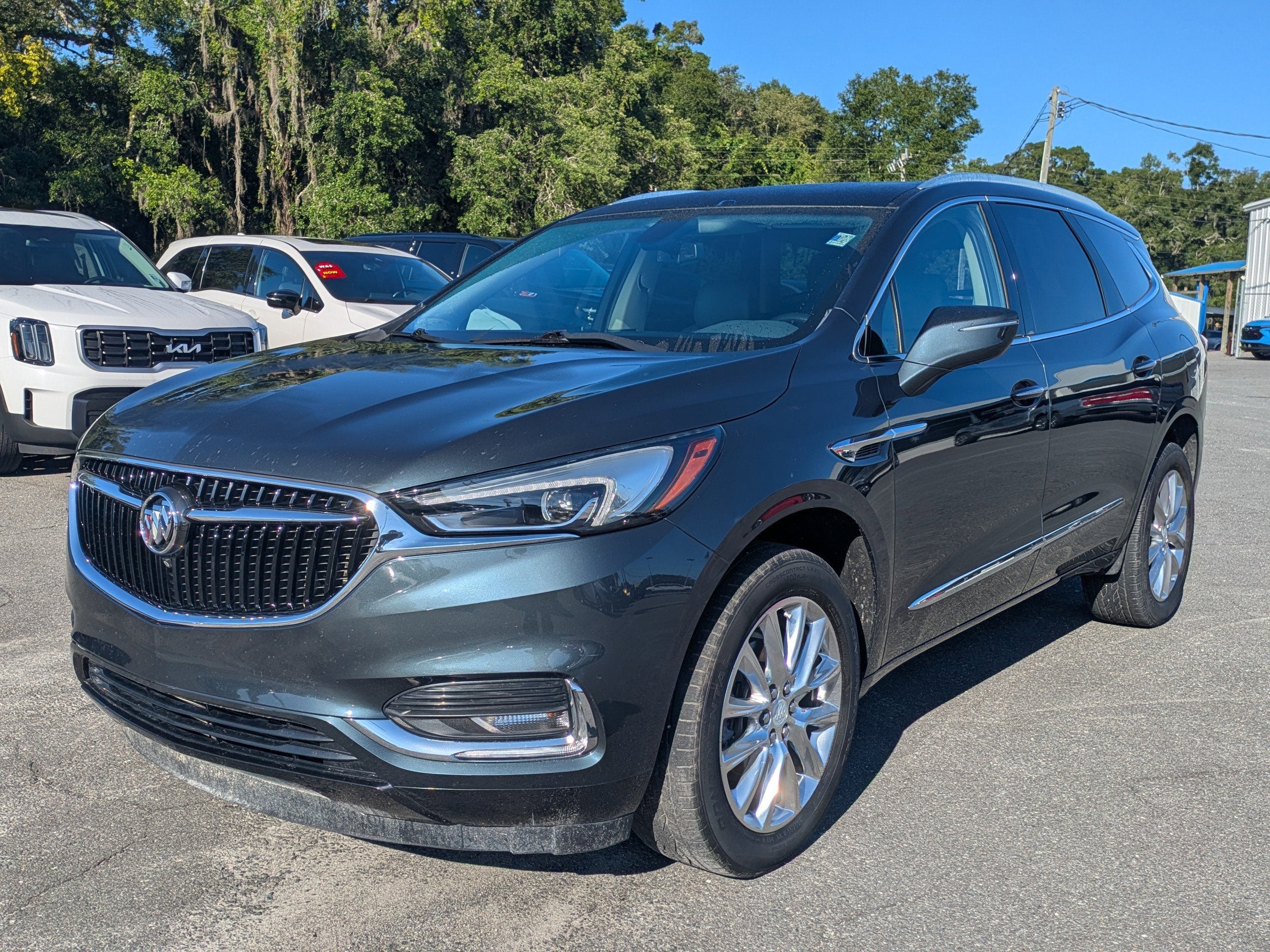 2021 Buick Enclave Essence