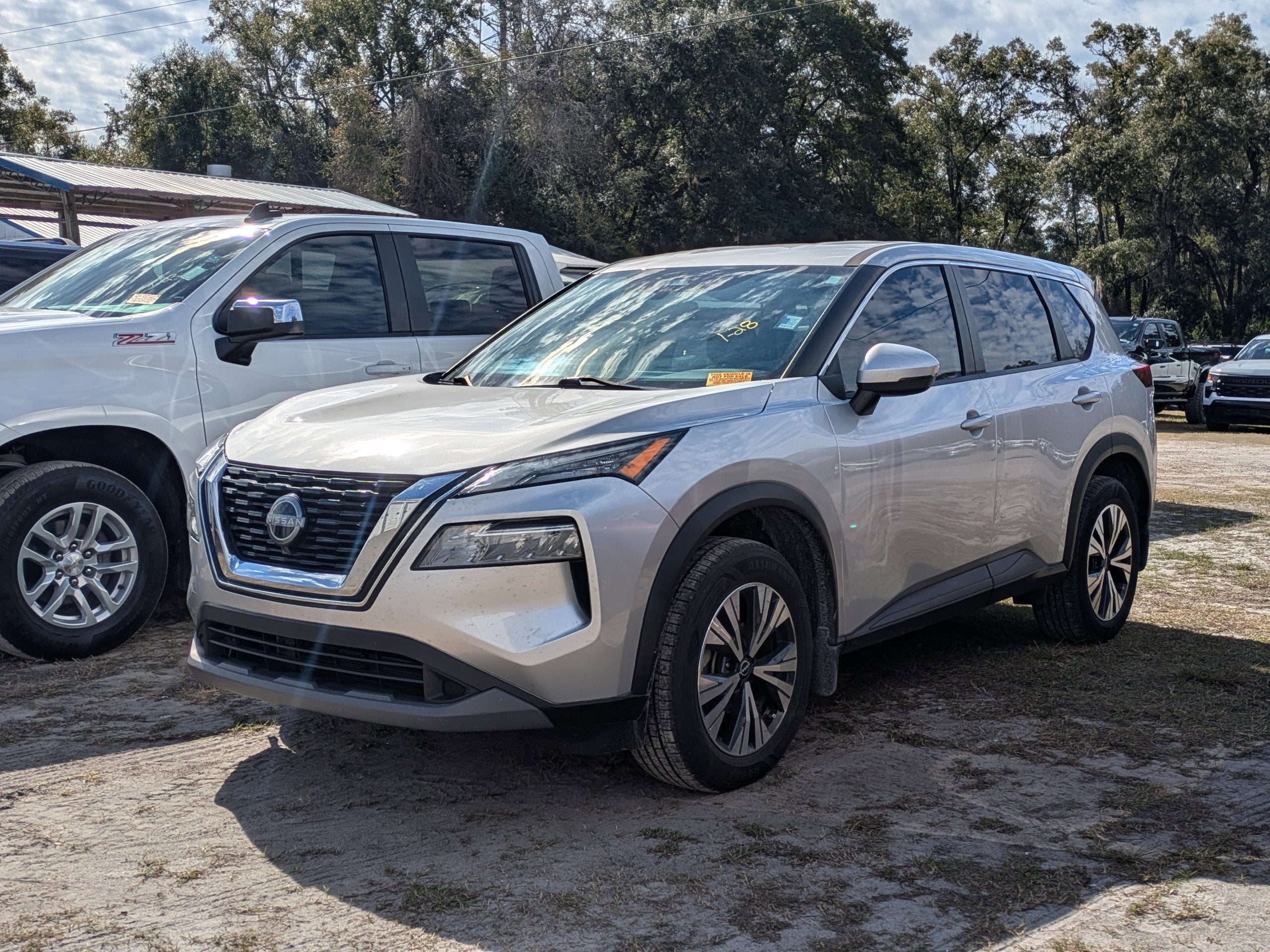 2022 Nissan Rogue SV