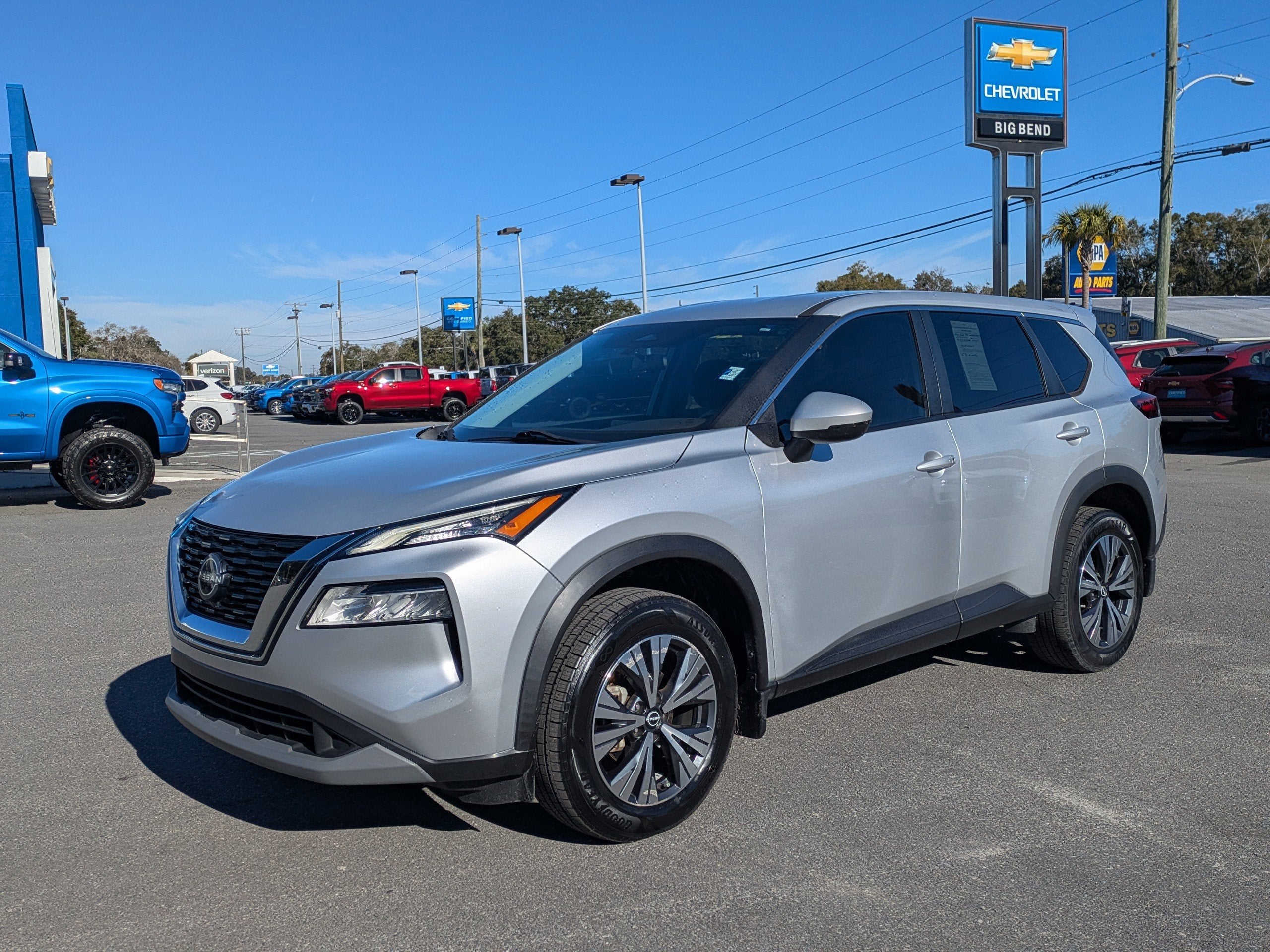 2022 Nissan Rogue SV