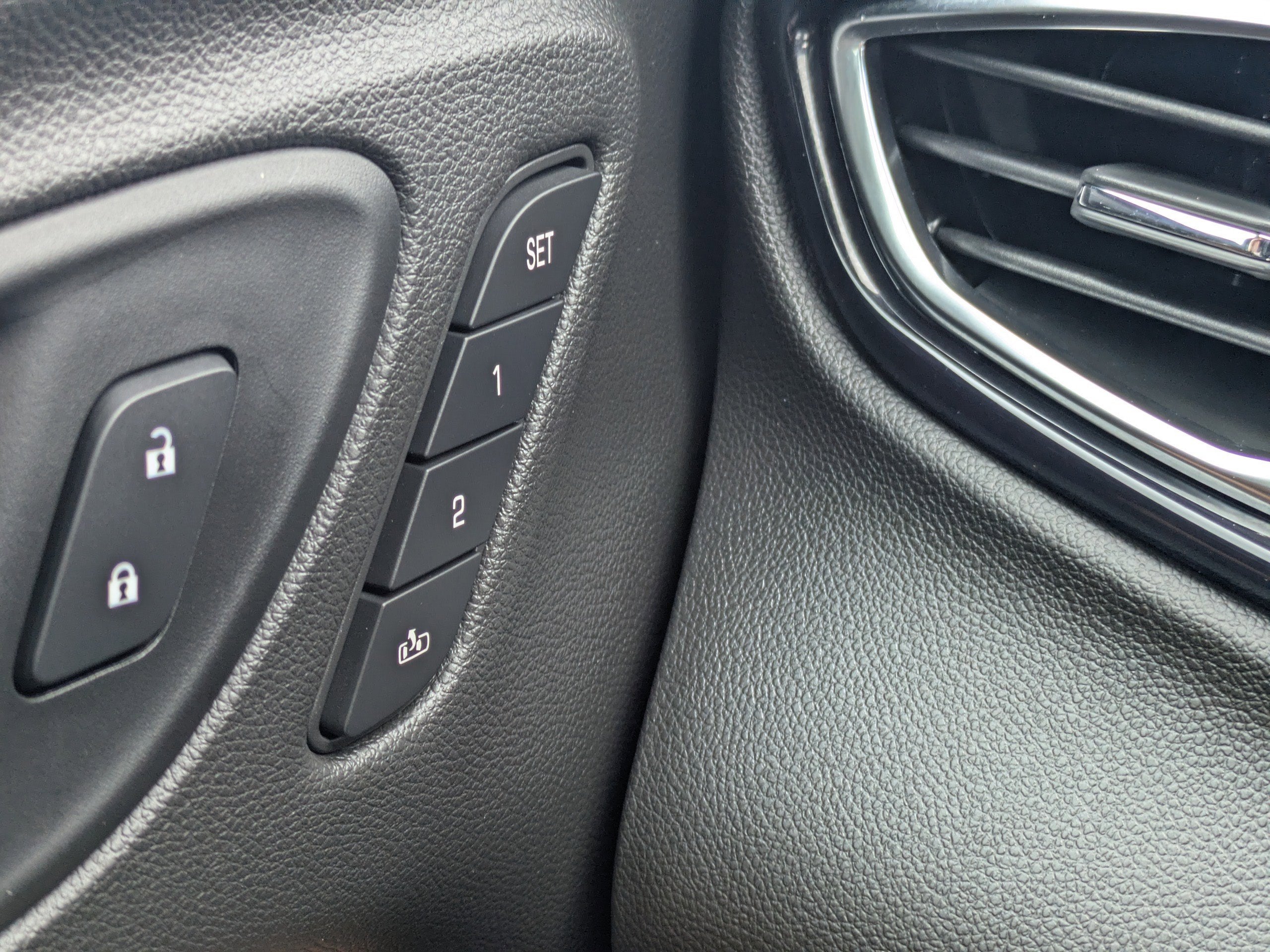 2020 Buick Encore GX Essence