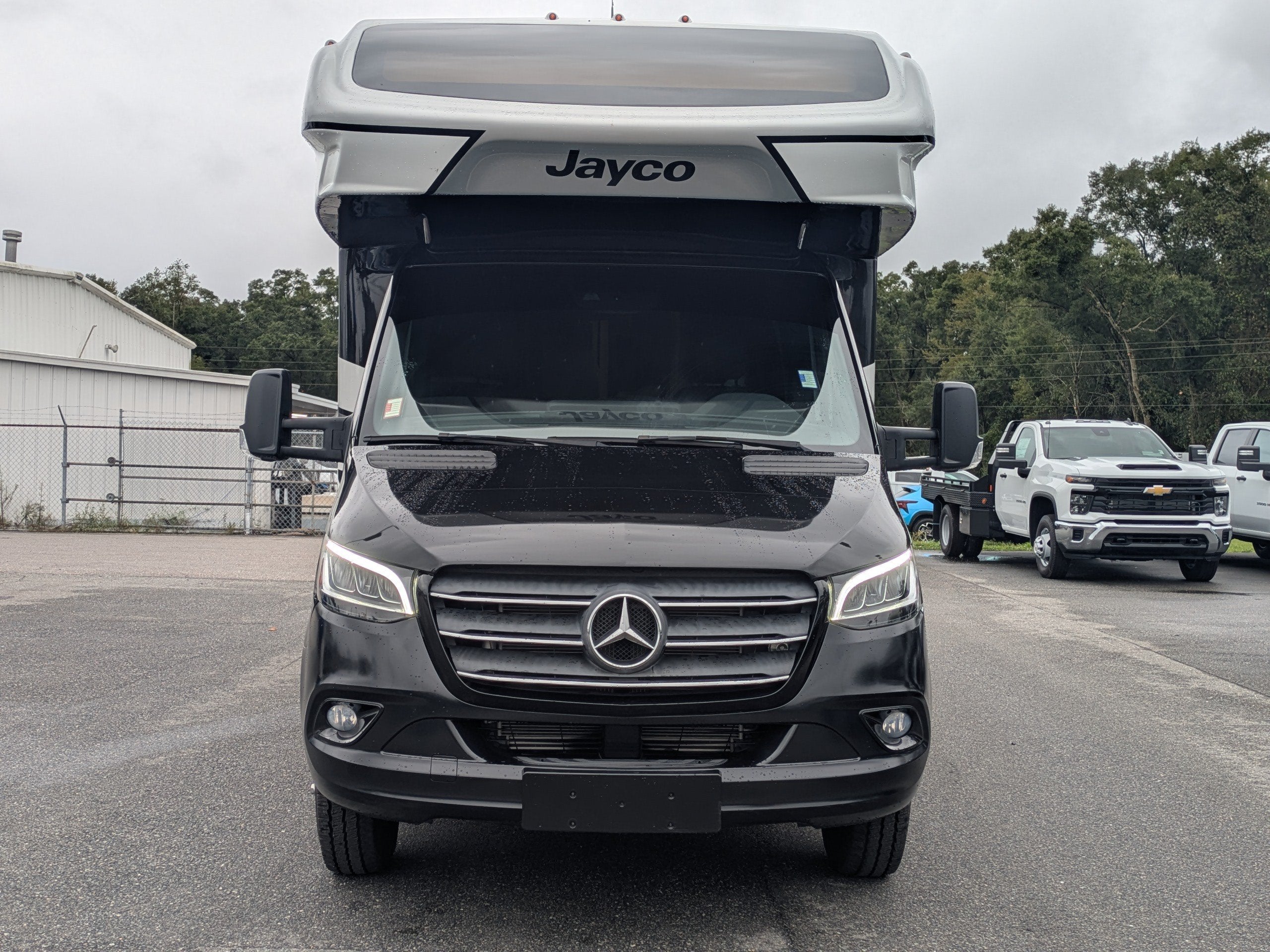 2020 Mercedes-Benz Sprinter Cab Chassis Base