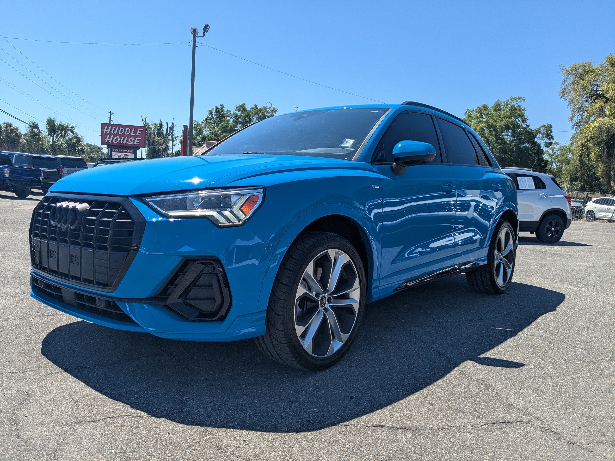 2022 Audi Q3 S line Premium Plus