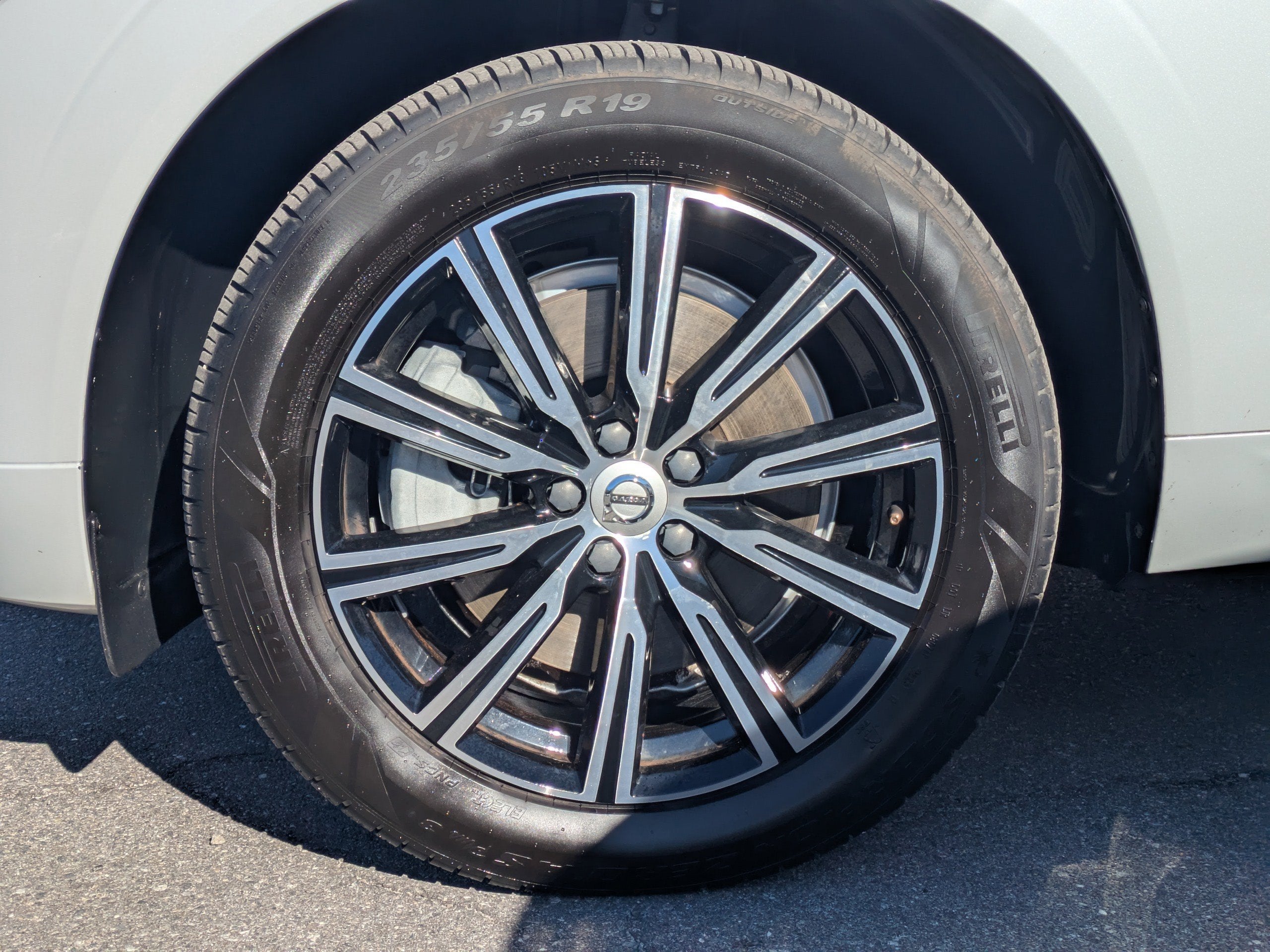 2021 Volvo XC60 Inscription