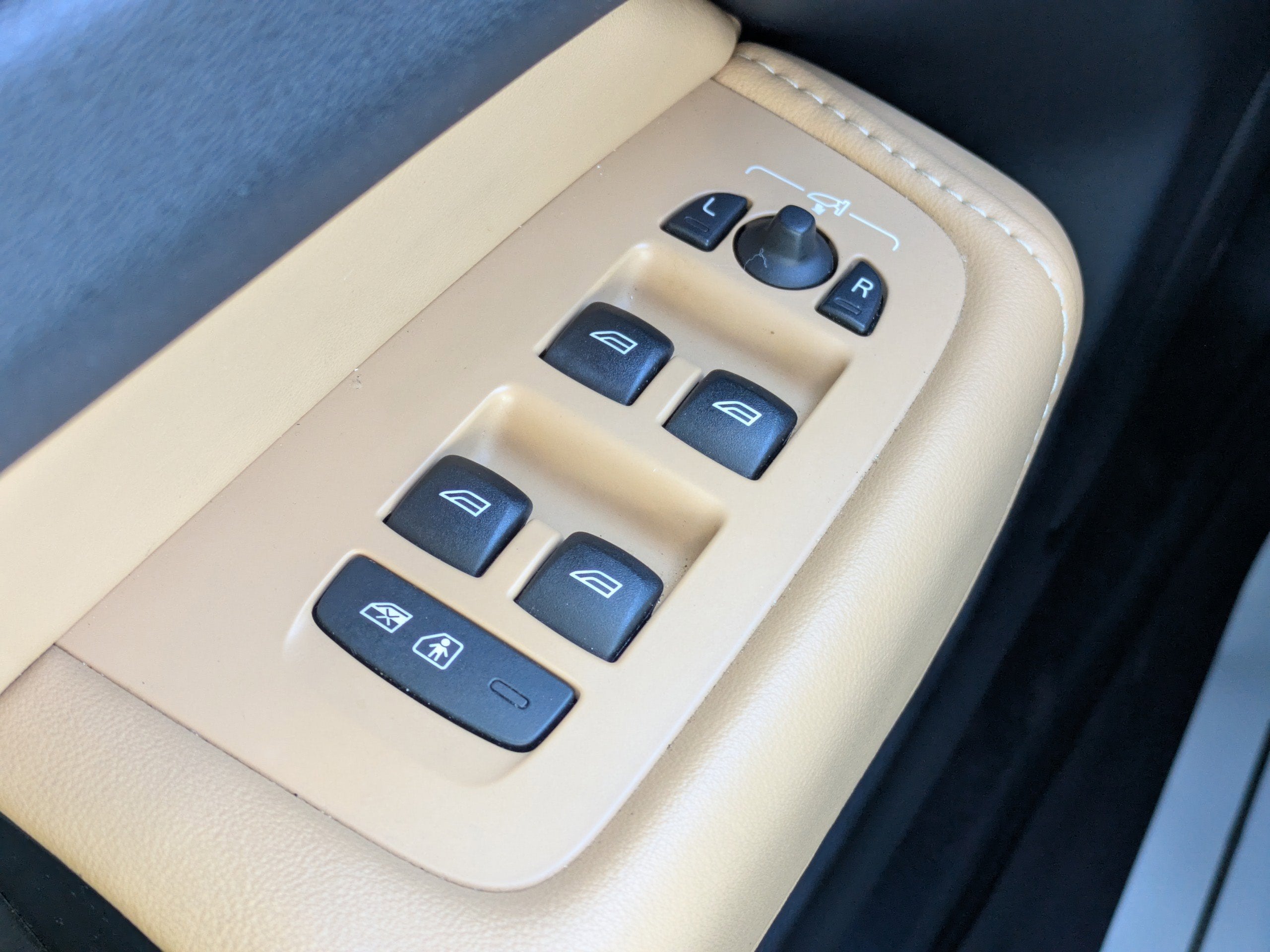 2021 Volvo XC60 Inscription